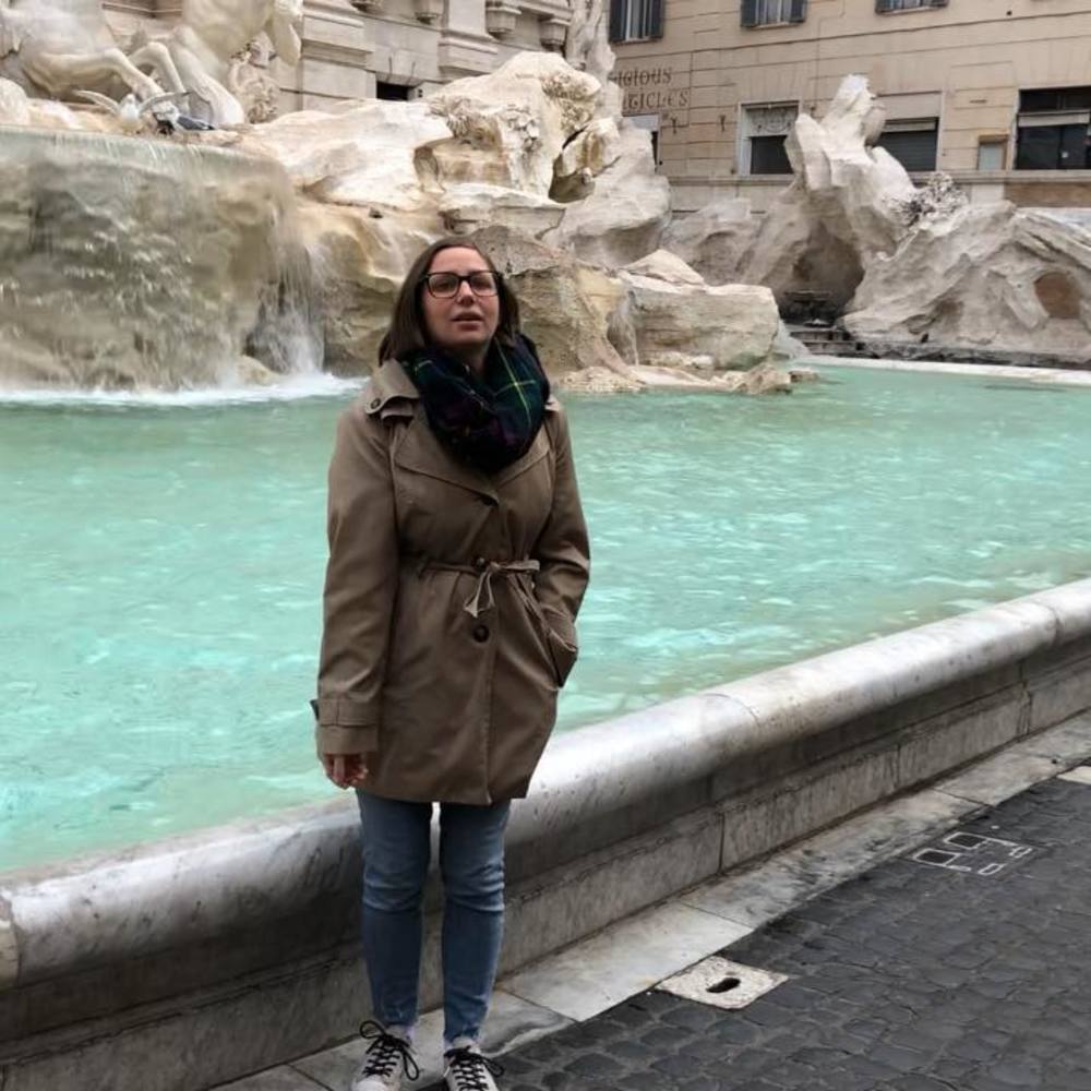 Meet your Posher, Valarie